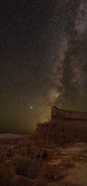 Bryce-Canyon-Milky-Way
